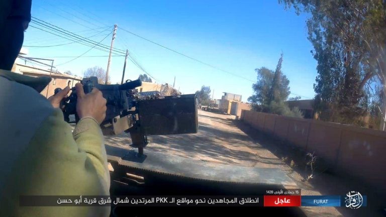 IS quần người Kurd tơi bời tại Deir Ezzor, hàng loạt chiến binh Kurd thiệt mạng ảnh 15 IS quần người Kurd tơi bời tại Deir Ezzor, hàng loạt chiến binh Kurd thiệt mạng ảnh 15