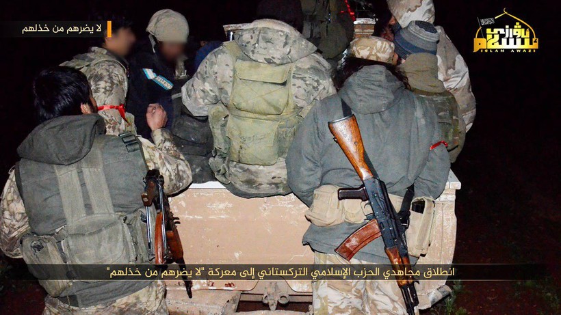 Phiến quân Syria người Duy Ngô Nhĩ phản công trên tuyến lửa Idlib ảnh 3 Phiến quân Syria người Duy Ngô Nhĩ phản công trên tuyến lửa Idlib ảnh 3