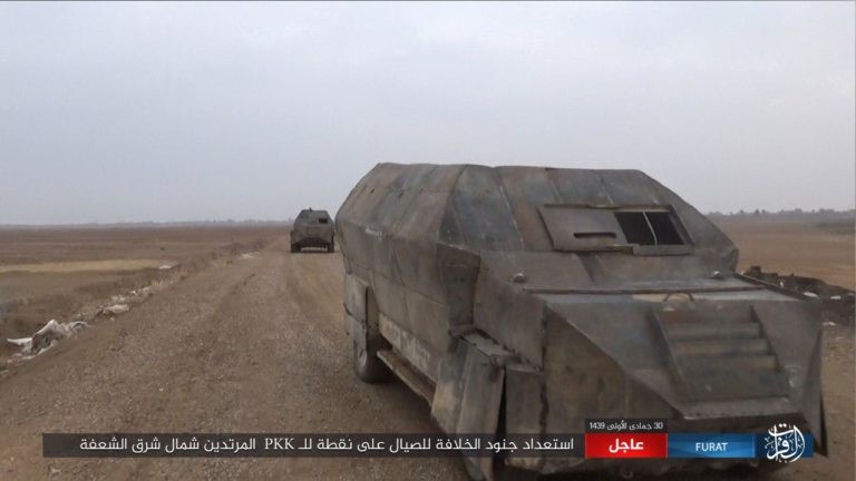 Mỹ lại không kích nhầm đồng minh, IS đánh người Kurd Syria điên đảo ảnh 14 Mỹ lại không kích nhầm đồng minh, IS đánh người Kurd Syria điên đảo ảnh 14