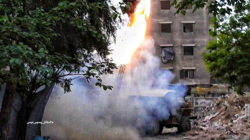Quân đội Syria giáng đòn chí mạng vào IS tử thủ ven Damascus ảnh 3 Quân đội Syria giáng đòn chí mạng vào IS tử thủ ven Damascus ảnh 3
