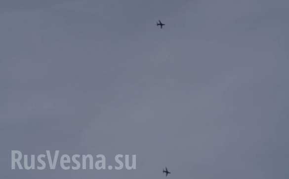 Không quân Nga biến khu trục hạm của Anh thành bia tập ngắm bắn trên bờ biển Crimea. Ảnh Rusvesna