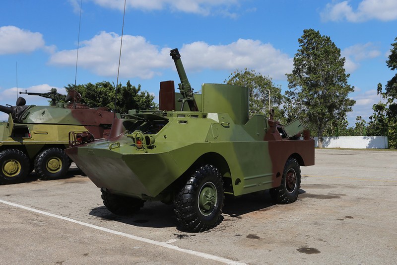 Vũ khí trang bị của lục quân và phòng không Cuba. Ảnh: twower.livejournal.