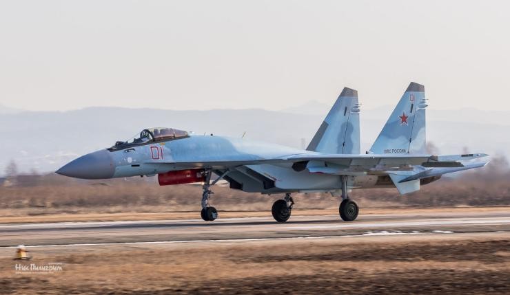 Máy bay chiến đấu Su-35 Nga. Ảnh: Sina Trung Quốc.