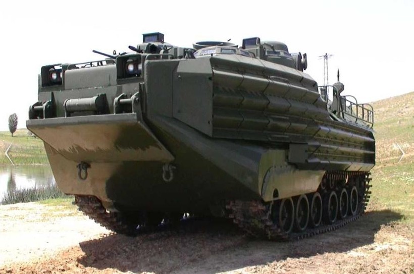 Xe chiến đấu đổ bộ AAV7 Mỹ