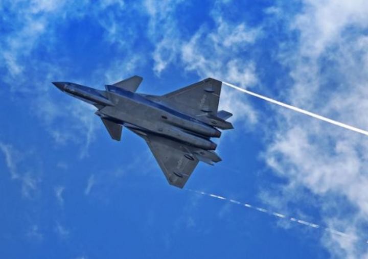 Máy bay chiến đấu J-20 Trung Quốc. Ảnh: Cankao