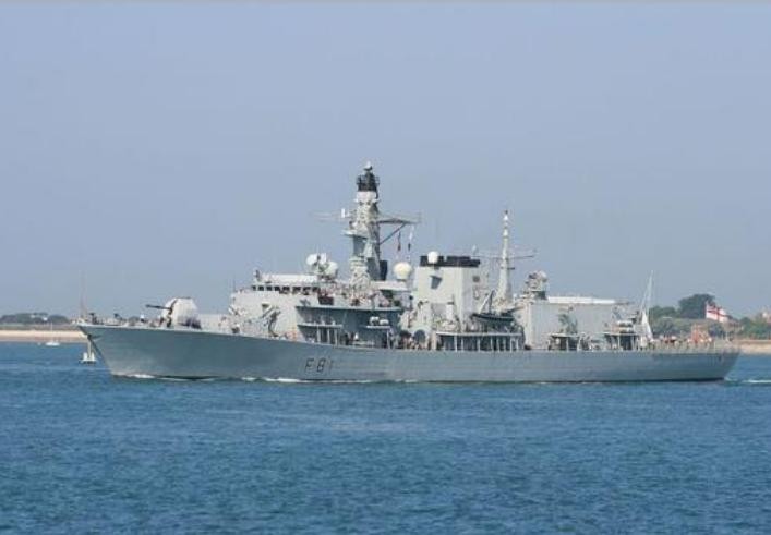 Tàu hộ vệ HMS Sutherland hải quân Anh. Ảnh: Sina. Tàu hộ vệ HMS Sutherland hải quân Anh. Ảnh: Sina.