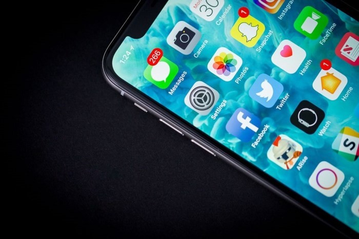 iPhone không phải là cỗ máy in tiền đáng sợ nhất mà Apple có - Ảnh 3