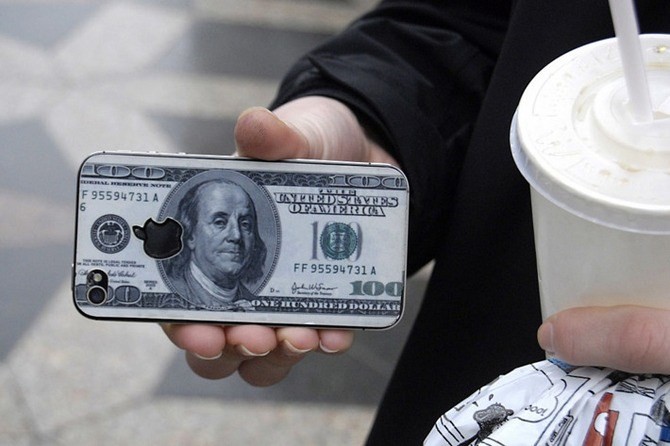 Lợi nhuận từ mỗi chiếc iPhone cao gấp 5 lần Galaxy, 75 lần Xiaomi - Ảnh 1