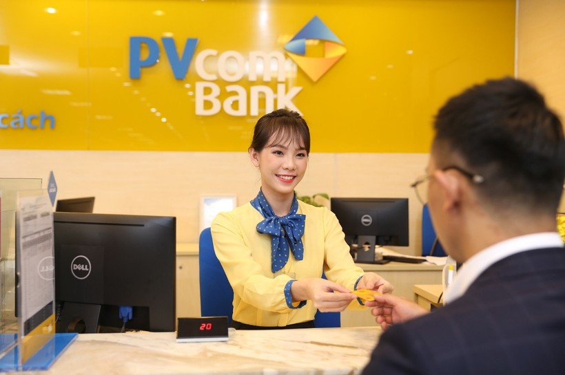 PVcomBank tăng gần 60% lợi nhuận trong nửa đầu năm 2024 fdwa.jpg