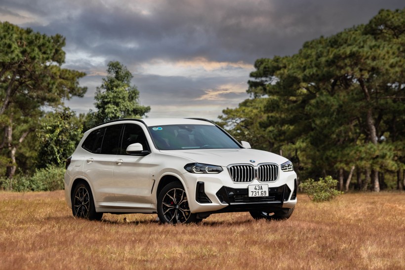 1. BMW X3 nhận ưu đãi gần 200 triệu đồng-min.jpg