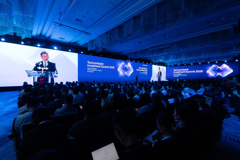 PTT Ho Duc Phoc 1.jpg