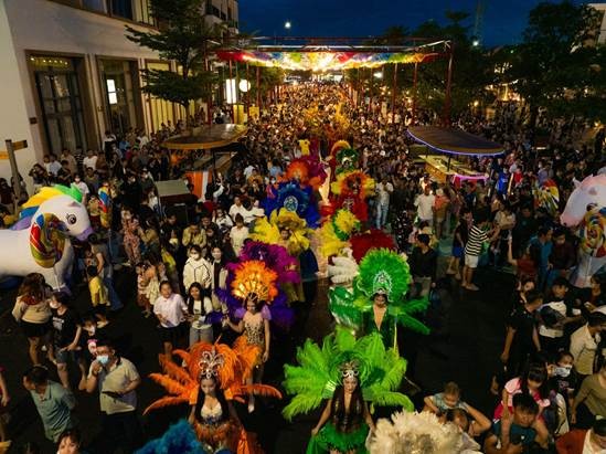 Khai trương tuyến phố đi bộ tại đại đô thị T&amp;T City Millennia (xã Cần Giuộc, tỉnh Tây Ninh)