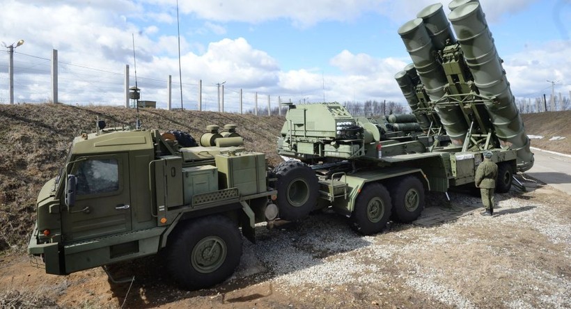 Hệ thống phòng không S-400 khét tiếng của Nga