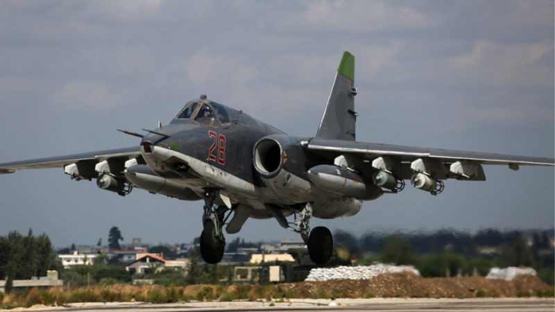 Cường kích S-25