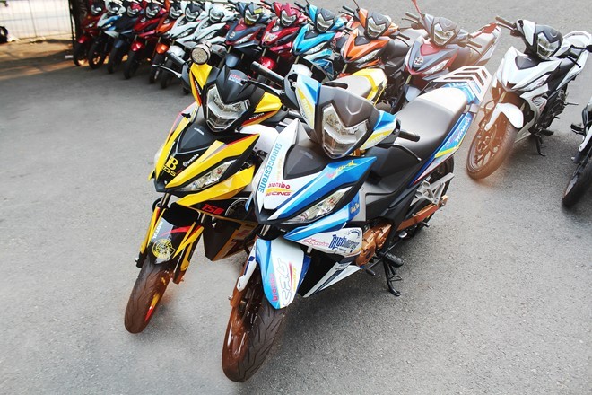 Xứ Sài thành dẫn đầu về con số tham dự với hơn 300 biker. Buổi họp mặt vào ngày 4/3 đã quy tụ dàn xe độ đông đảo nhất trong chuỗi sự kiện.