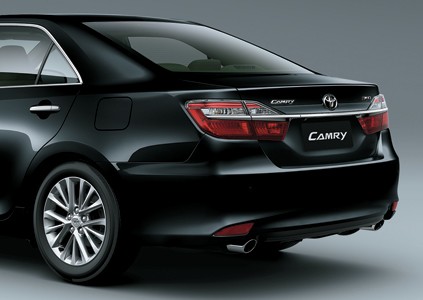 Toyota tiếp tục duy trì 3 phiên bản ở mẫu Camry 2017 vừa ra mắt ảnh 5 Toyota tiếp tục duy trì 3 phiên bản ở mẫu Camry 2017 vừa ra mắt ảnh 5