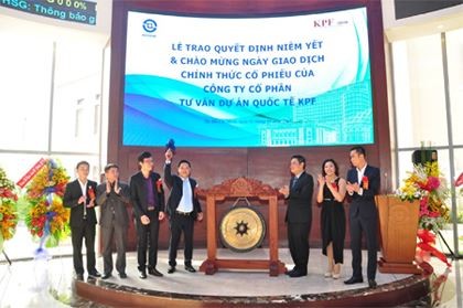 Dòng tiền ngô nghê chăng? ảnh 2