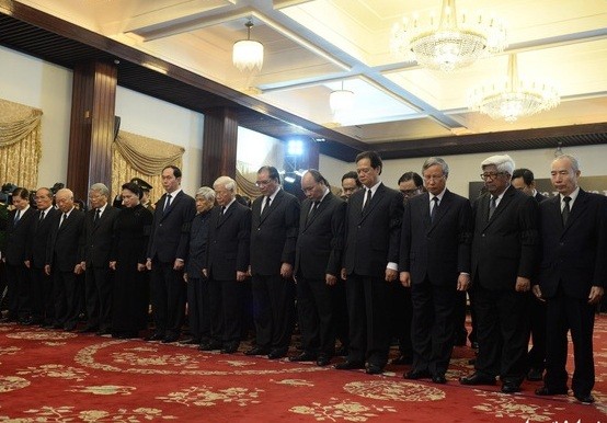 Không khí trang nghiêm trong lễ viếng nguyên Thủ tướng Phan Văn Khải ảnh 2