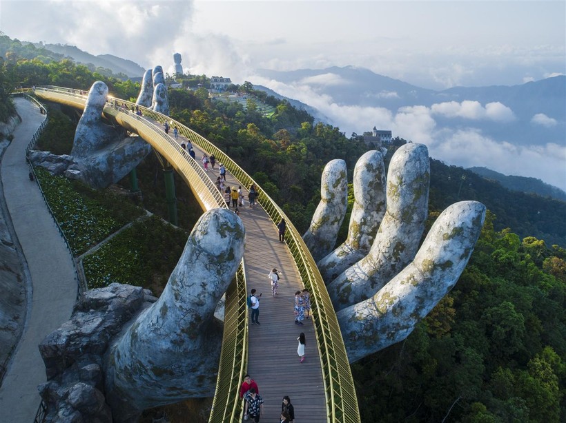 Cầu Vàng Sun World Ba Na Hills