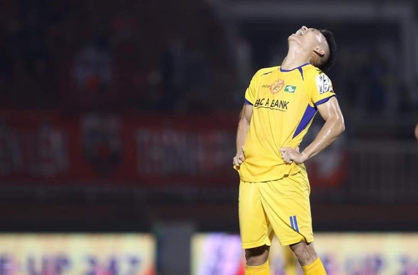 Ai sẽ làm nhiệm vụ ghi bàn cho SLNA? Ảnh Viettimes,