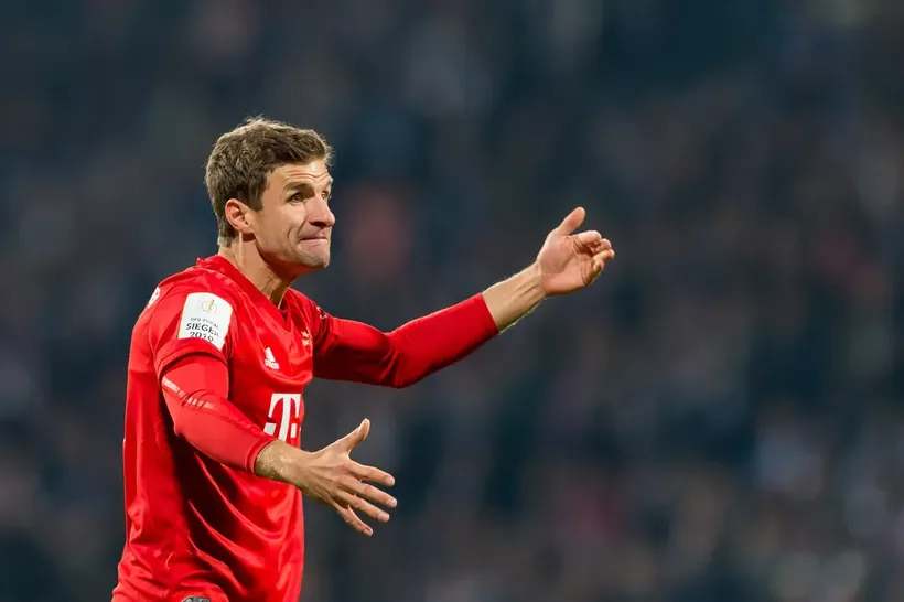 Hơn 1 thập kỷ qua, kể cả chiến lược gia lão làng đồ sộ danh hiệu như Ancelotti cũng ít khi đày ải cầu thủ mang áo số 25 trên băng ghế dự bị. Ảnh CLB