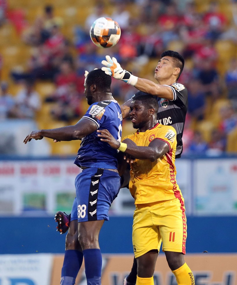 Hà Nội FC đã tiếp cận Rimario. Ảnh VPF