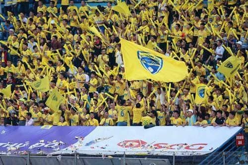 V.League 2020: Nhìn cảnh “Thanh xuôi, Nghệ ngược” ảnh 2 Khán giả Thanh Hóa đang kỳ vọng mùa giải mới có nhiều sự thay đổi. Ảnh THFC