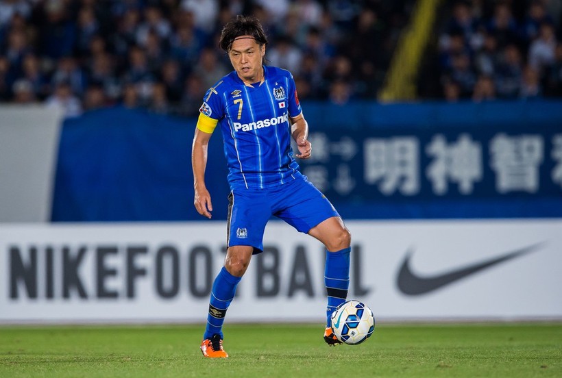 Endo có 152 lần khoác áo đội tuyển Nhật Bản chinh chiến ở mọi giải đấu lớn nhỏ. Đặc biệt trong số đó là 3 kỳ World Cup từ 2006-2014. Ảnh CNN. Endo có 152 lần khoác áo đội tuyển Nhật Bản chinh chiến ở mọi giải đấu lớn nhỏ. Đặc biệt trong số đó là 3 kỳ World Cup từ 2006-2014. Ảnh CNN.