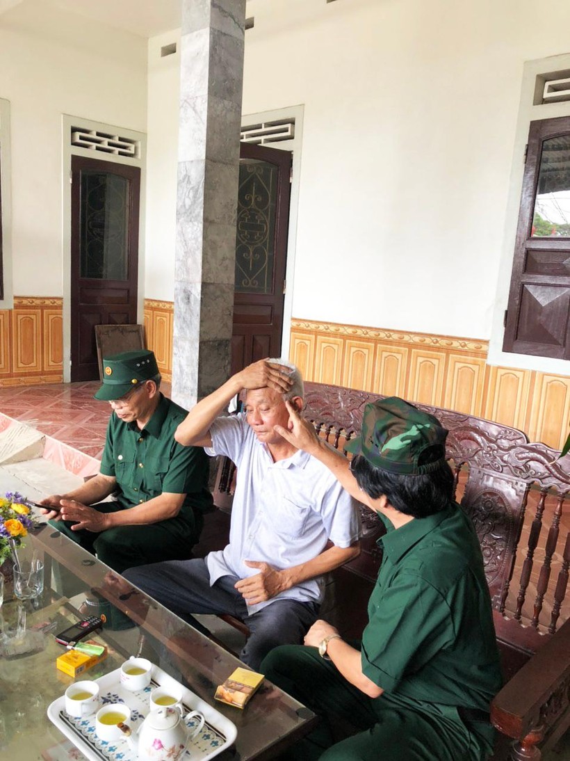 Mấy chục năm sau chiến tranh, mảnh đạn vẫn còn nằm lại bên thái dương người chỉ huy trận đánh sân bay Thành Sơn năm xưa Mấy chục năm sau chiến tranh, mảnh đạn vẫn còn nằm lại bên thái dương người chỉ huy trận đánh sân bay Thành Sơn năm xưa