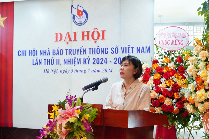 PGS.TS Đỗ Thị Thu Hằng, Trưởng ban nghiệp vụ Hội Nhà báo Việt Nam. 1000013185.jpg
