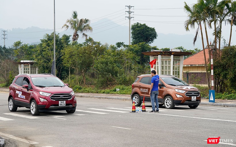 Các phần trải nghiệm trên điều kiện đường Onroad Các phần trải nghiệm trên điều kiện đường Onroad