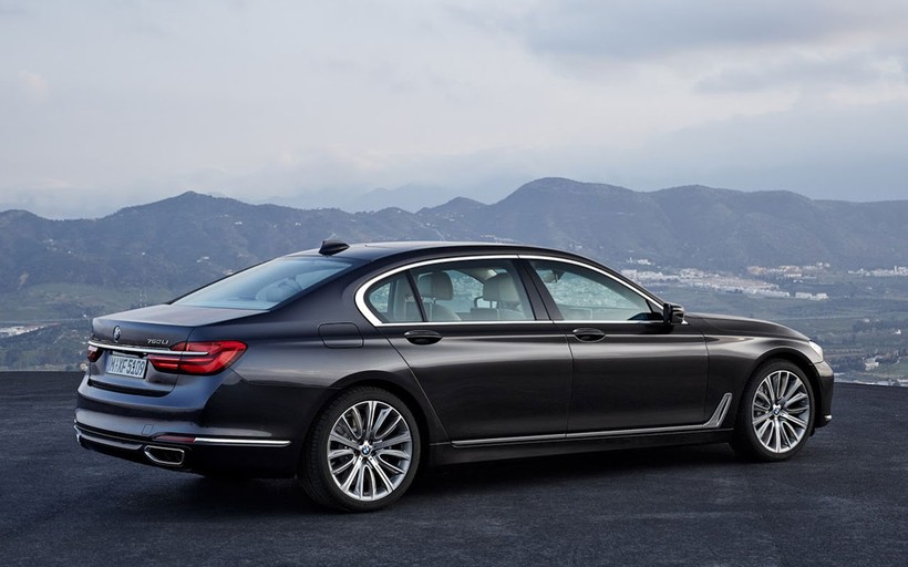BMW 7-Series 2020 phiên bản nâng cấp bất ngờ lộ diện trước ngày ra mắt ảnh 4 BMW 7-Series 2020 phiên bản nâng cấp bất ngờ lộ diện trước ngày ra mắt ảnh 4