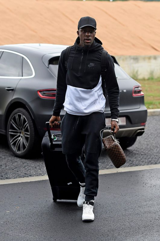 Dàn xe sang của các ngôi sao Liverpool Vô địch Cúp C1