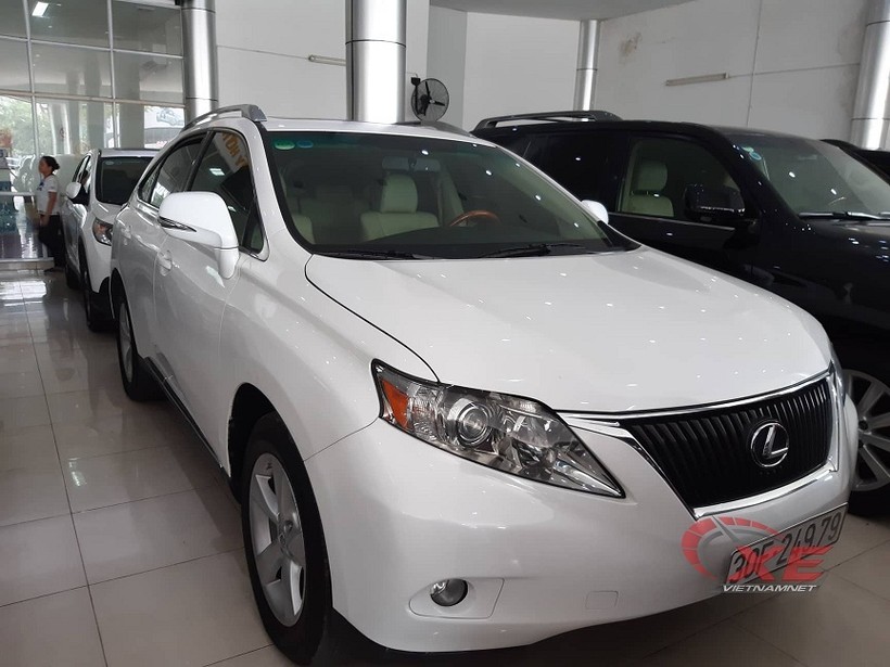 Lexus là thương hiệu xe nổi tiếng giữ giá nhất thị trường xe cũ. Lexus là thương hiệu xe nổi tiếng giữ giá nhất thị trường xe cũ.