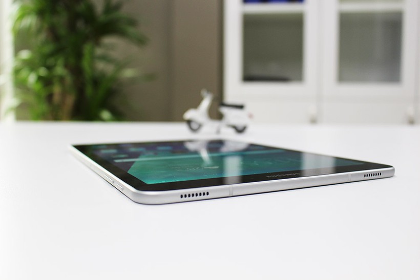 Video: Trải nghiệm Galaxy Tab S3: Nhanh, đẹp và... "chát" ảnh 8