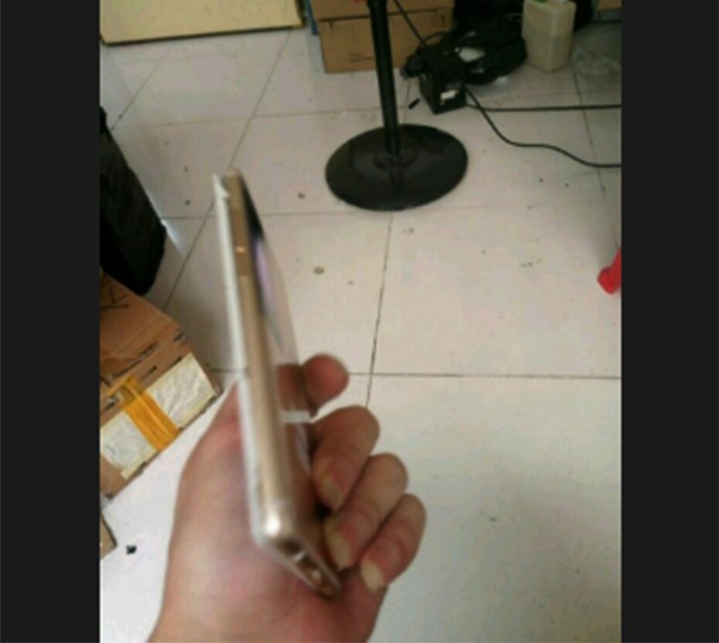 Hé lộ hình ảnh Meizu Pro 7 với màn hình thứ 2 ở mặt lưng ảnh 2