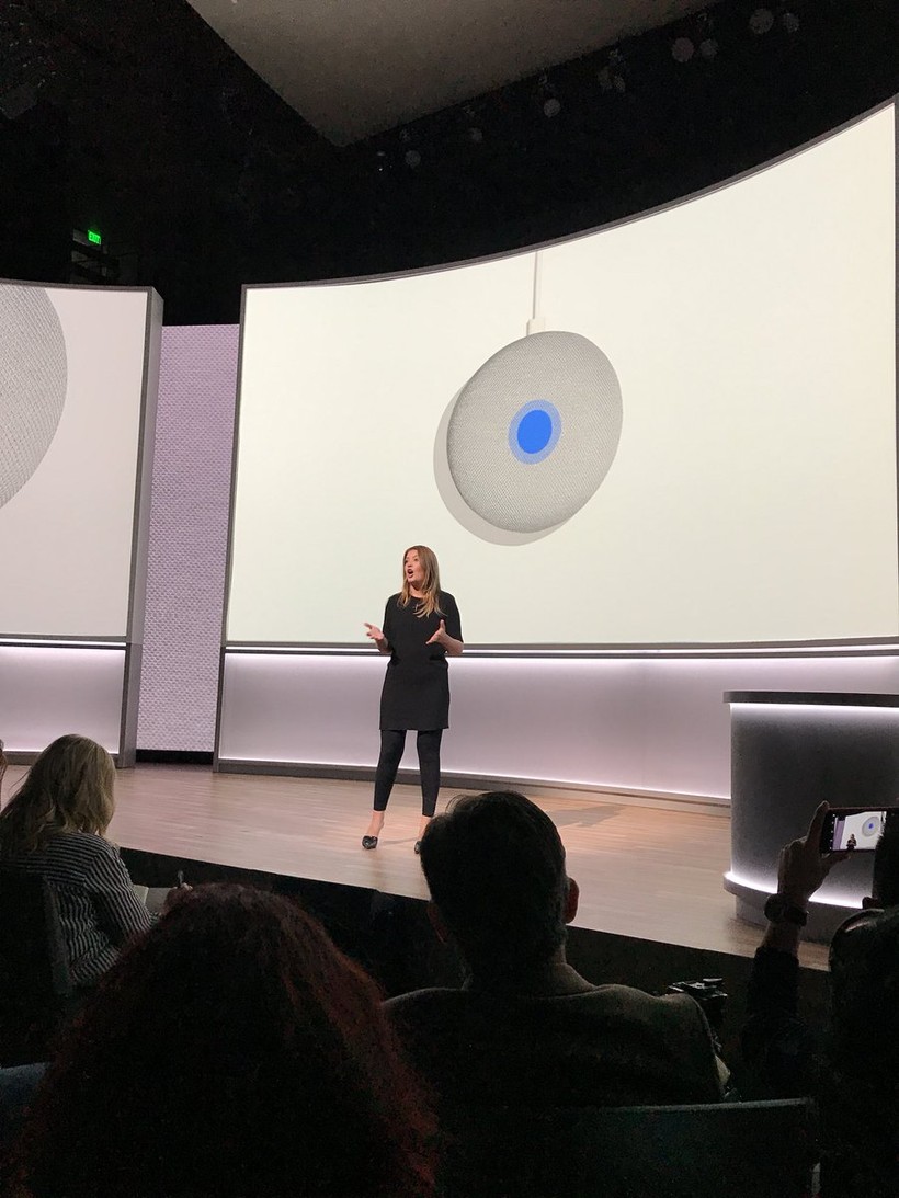 Google Pixel 2 và Pixel 2 XL đã ra mắt: công nghệ camera AR giống iPhone X, giá khởi điểm 649 USD và 849 USD ảnh 31