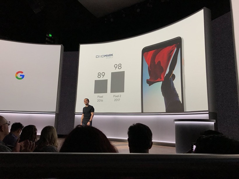 Google Pixel 2 và Pixel 2 XL đã ra mắt: công nghệ camera AR giống iPhone X, giá khởi điểm 649 USD và 849 USD ảnh 12