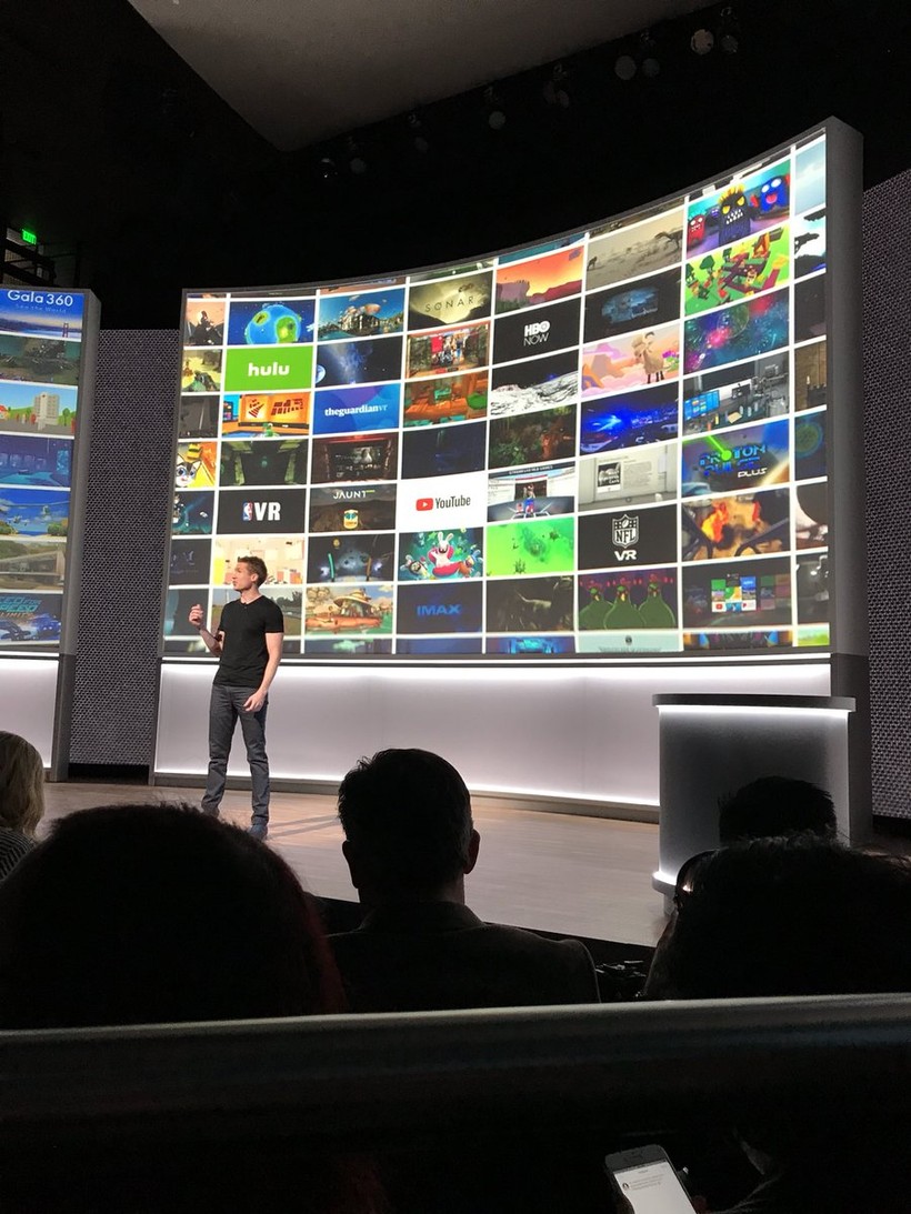 Google Pixel 2 và Pixel 2 XL đã ra mắt: công nghệ camera AR giống iPhone X, giá khởi điểm 649 USD và 849 USD ảnh 5