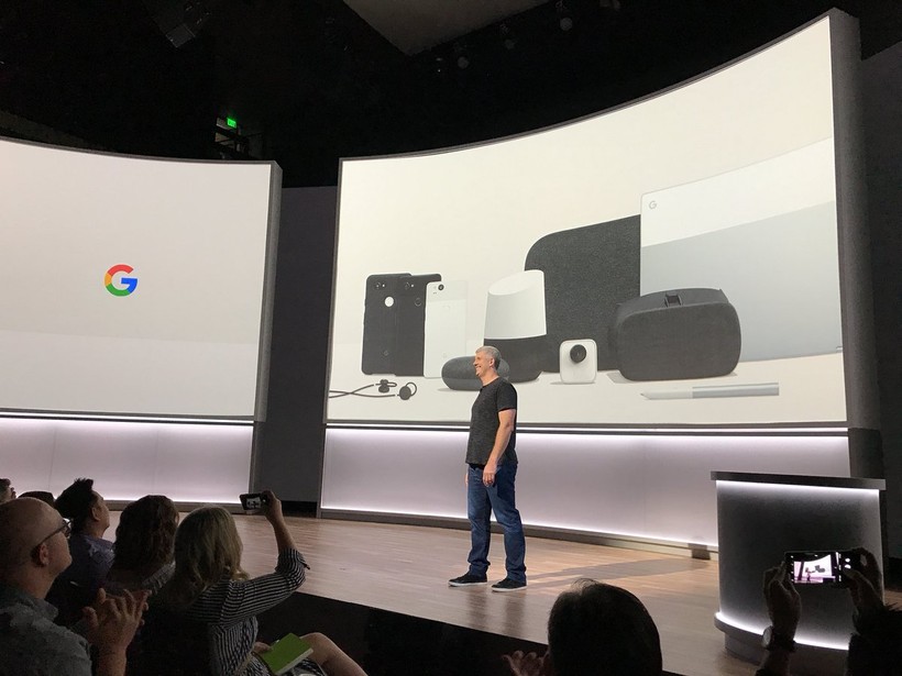 Google Pixel 2 và Pixel 2 XL đã ra mắt: công nghệ camera AR giống iPhone X, giá khởi điểm 649 USD và 849 USD ảnh 1