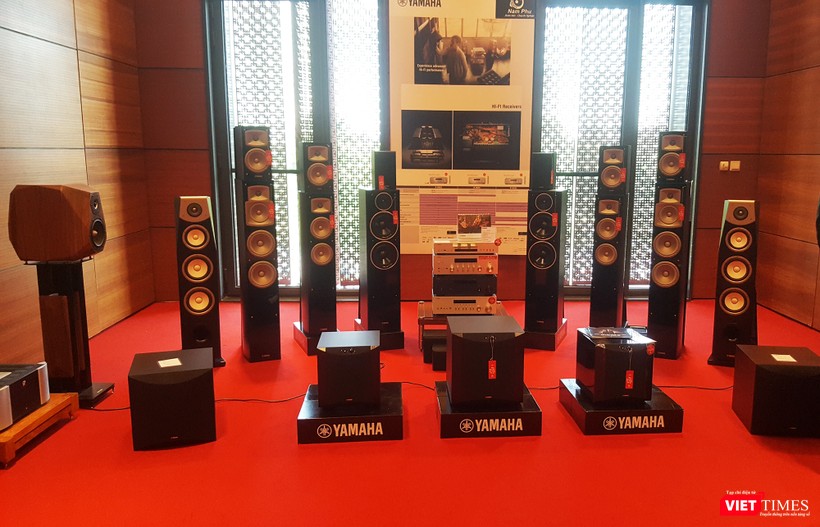 Chiêm ngưỡng những cặp loa tiền tỷ tại Triển lãm nghe nhìn Việt Nam 2017 ảnh 14