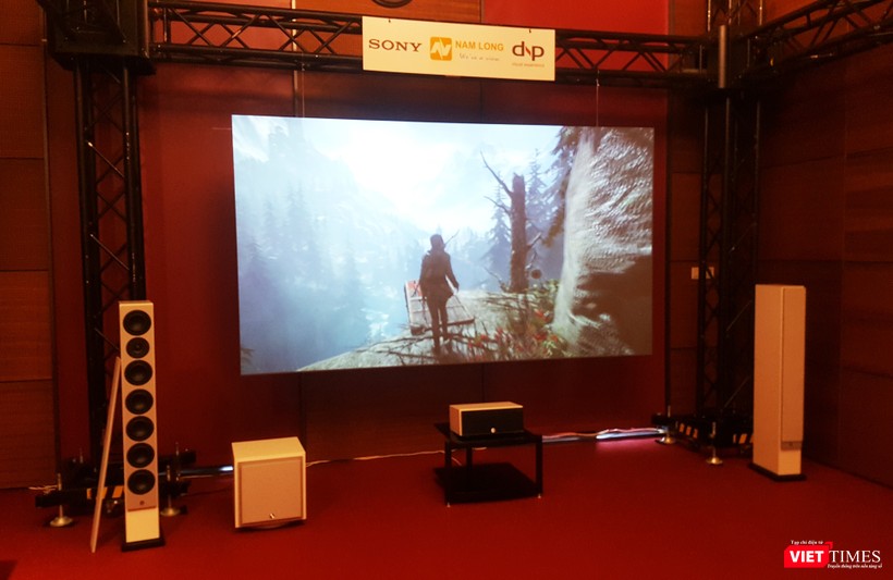 Chiêm ngưỡng những cặp loa tiền tỷ tại Triển lãm nghe nhìn Việt Nam 2017 ảnh 26