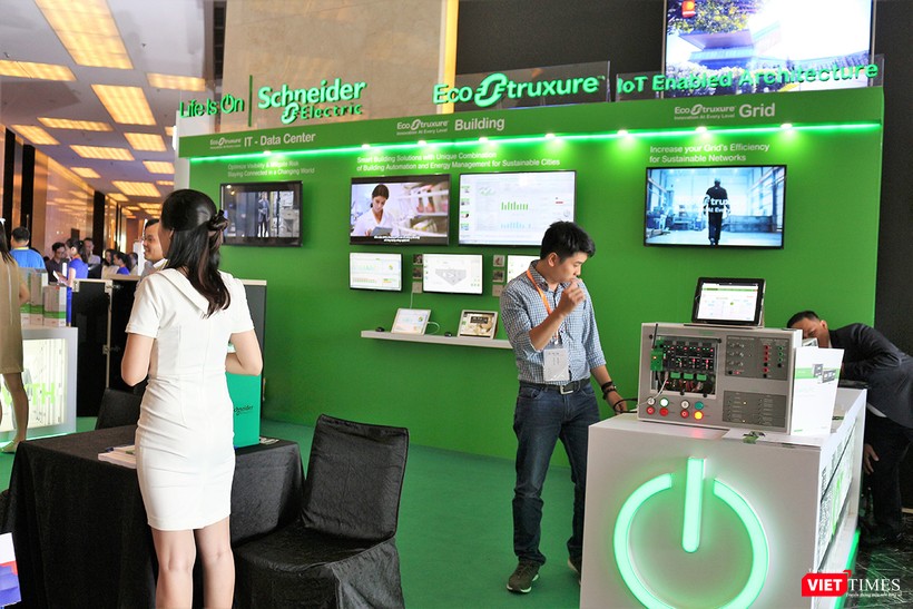 Schneider Electric nổi tiếng với các sản phẩm điện gia dụng thông minh