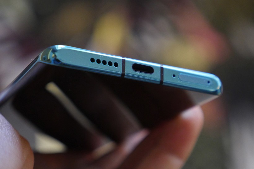 (ảnh: Phone Arena) (ảnh: Phone Arena)