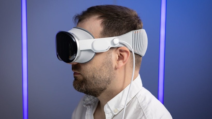 Apple Vision Pro kinh thuc te hon hop.jpg