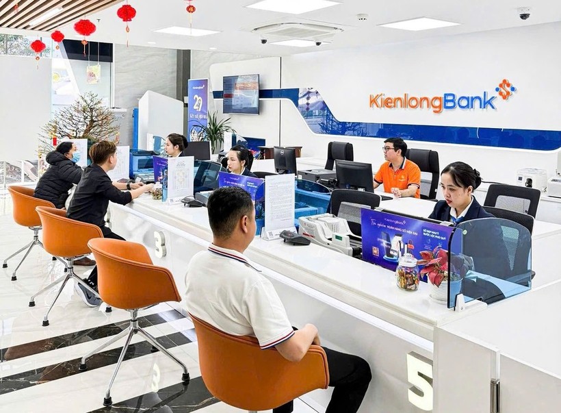 KienlongBank bứt phá với lợi nhuận trước thuế đạt 356 tỷ đồng, tăng 66% so với cùng kỳ