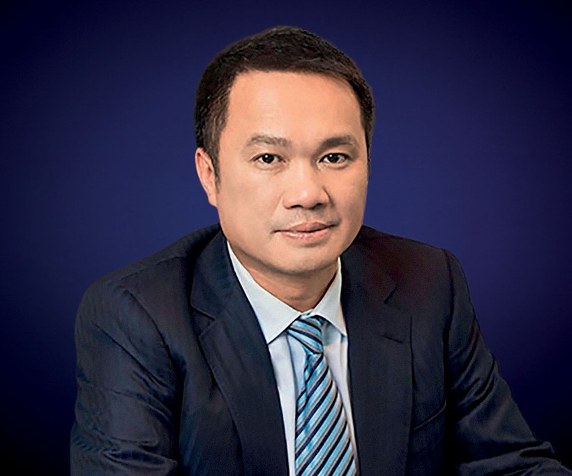 Ông Hồ Hùng Anh, Chủ tịch Techcombank có mặt trong danh sách tỷ phú thế giới của Forbes từ năm 2019 và liên tục có mặt từ đó tới nay.