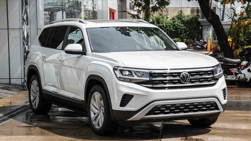 Volkswagen Teramont có số VIN 2023 được xả hàng tồn với mức ưu đãi tổng lên đến 430 triệu đồng. Volkswagen Teramont trắng.jpeg
