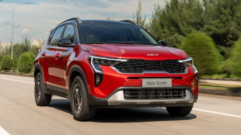 Kia Sonet 20224 đã tăng giá bán cho cả 3 phiên bản, cao nhất 45 triệu đồng. 448019722_480231037877702_1412072614558906798_n.jpg