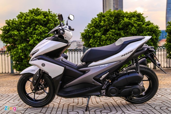 Yamaha NVX đang có mức chênh 4 triệu đồng mỗi bản so với giá đề xuất. Ảnh:Thạch Lam. Yamaha NVX đang có mức chênh 4 triệu đồng mỗi bản so với giá đề xuất. Ảnh:Thạch Lam.